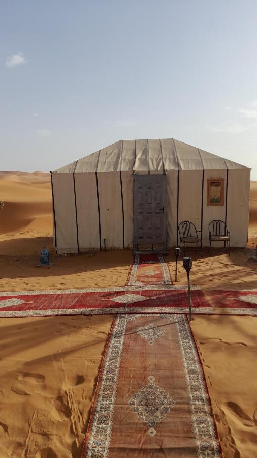 Tourza Desert Camp "Tents With Heating" เมอร์ซูกา ภายนอก รูปภาพ