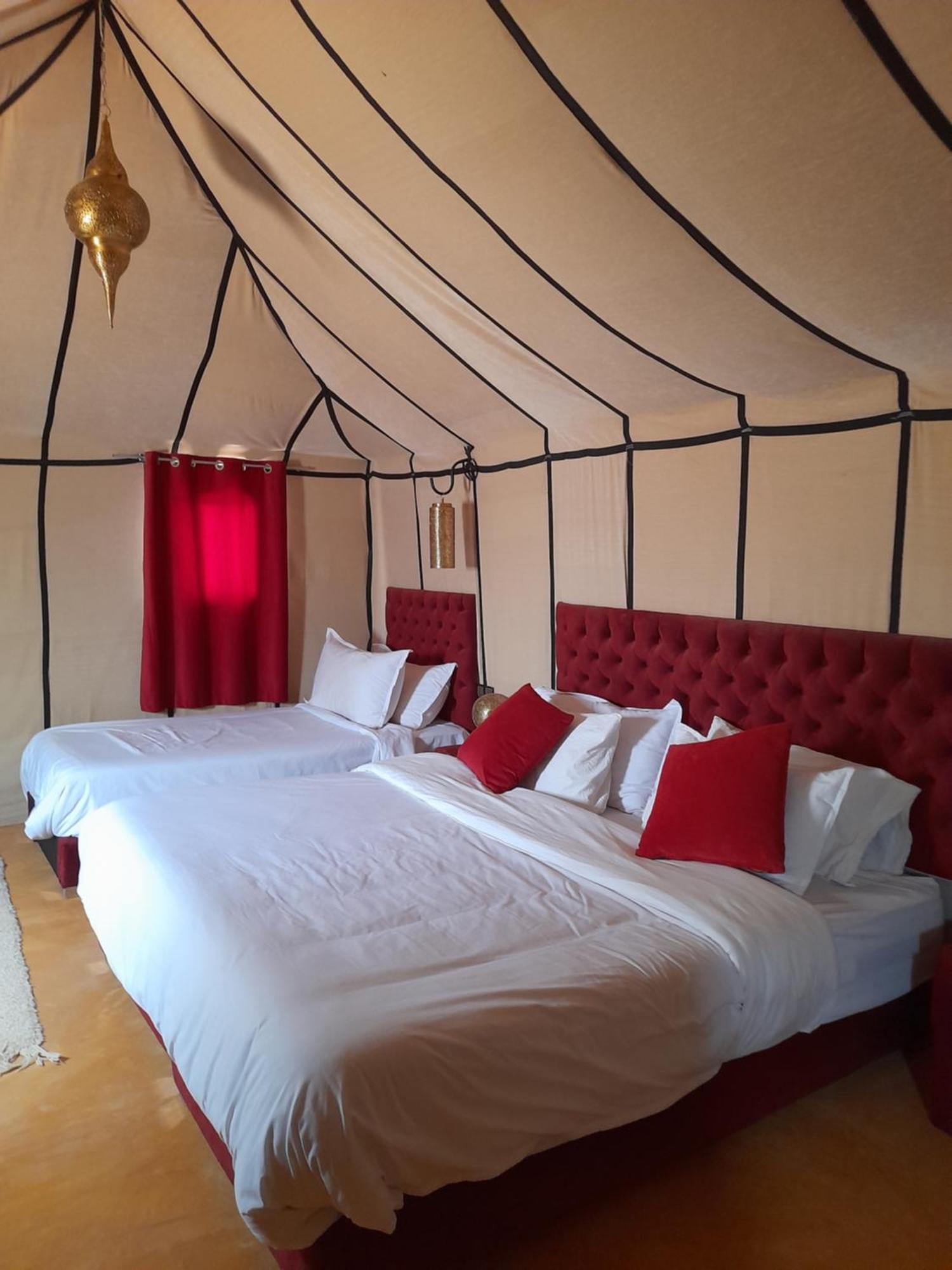 Tourza Desert Camp "Tents With Heating" เมอร์ซูกา ภายนอก รูปภาพ